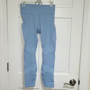 NWT Fabletics leggings